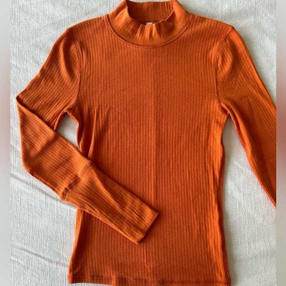 Free People Ribbed Mockneck - Picture 2 of 3